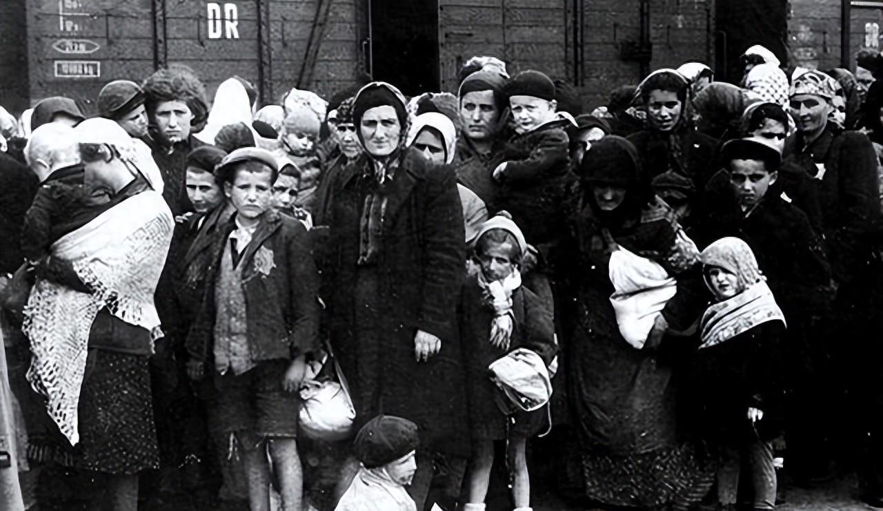 欧冠手机观看平台-以色列一位学者认为：下一个屠杀犹太人的极可能是美国