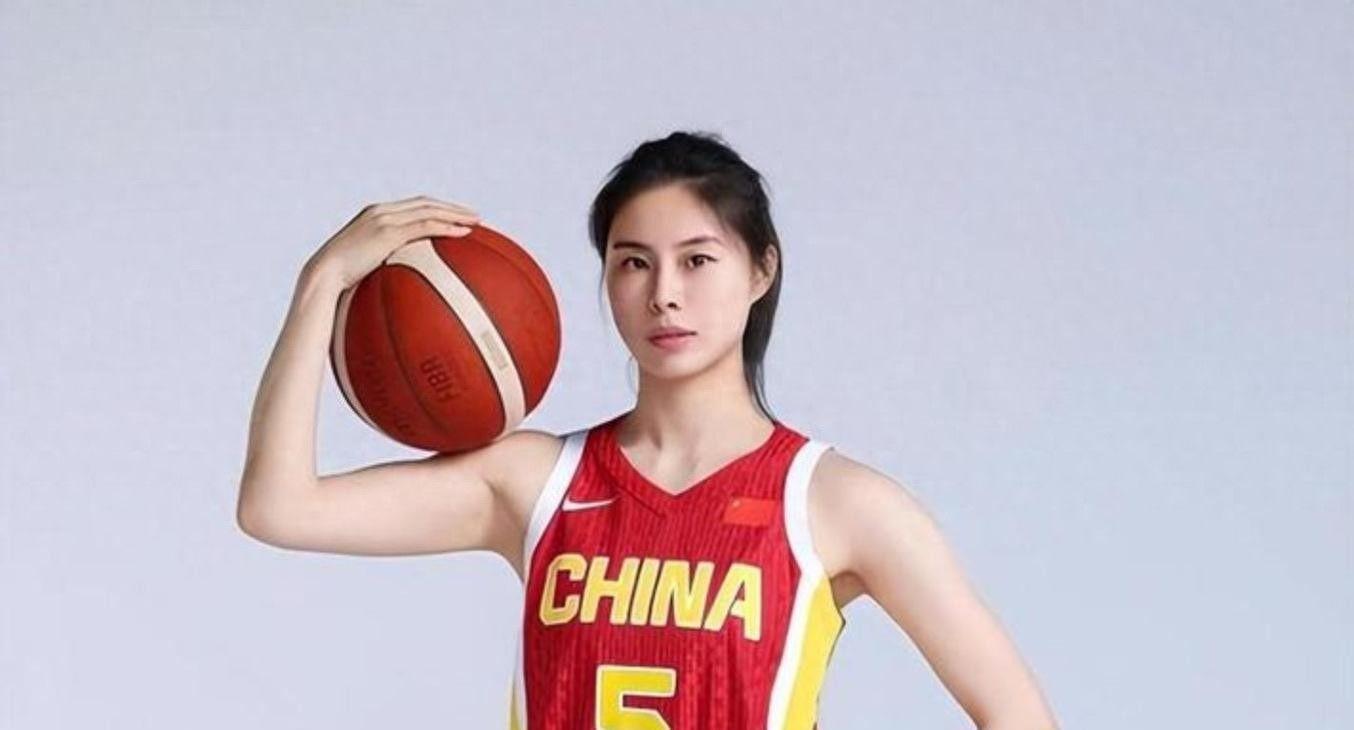 欧冠直播下载-中国女篮战胜捷克女篮！听听各界媒体专家怎么说，苏群一针见血